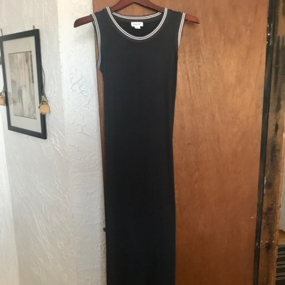 Charcoal grey Maxi with chic white stripe trim - Picture 1 of 8